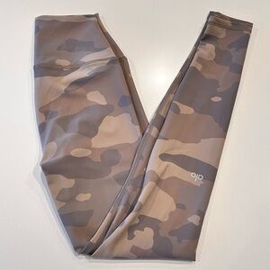 ALO Yoga Camouflage Leggings